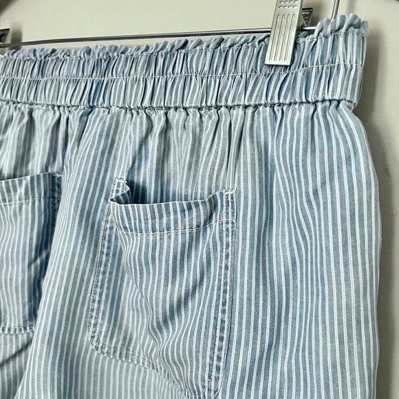JOLT Junior’s Flowy Pull‎ On Fabric Tie Blue Stripe Shorts Size M Cowgirl Boho - Picture 8 of 14